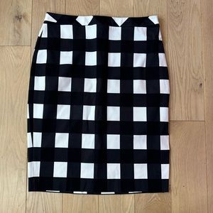 Banana Republic Black and White Plaid Pencil Skirt